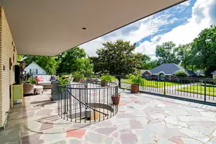 809 Bernard Cir, Mobile, AL 36693 - Photo 53