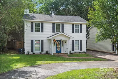 804 Henckley Avenue, Mobile, AL 36609 - Photo 3