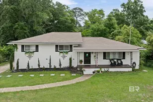 4213 E Shan Dr, Mobile, AL 36693 - Photo 1
