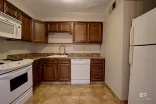 207 S Mobile St, Fairhope, AL 36532 - Photo 5