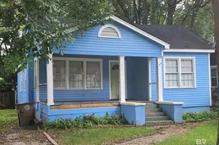 70 Glenwood St, Mobile, AL 36606 - Photo 1