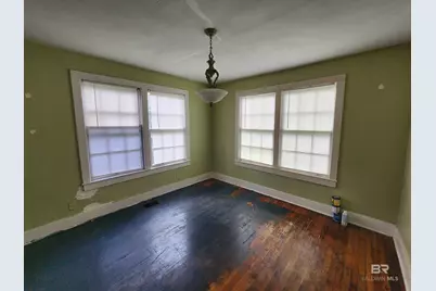 70 Glenwood Street, Mobile, AL 36606 - Photo 7