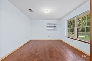 20010 Oakdale Ln, Robertsdale, AL 36567 - Photo 5