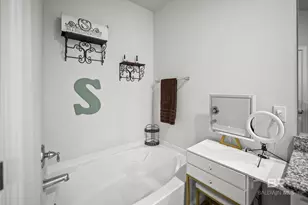 13075 Shoshoney Cir, Fairhope, AL 36532 - Photo 17