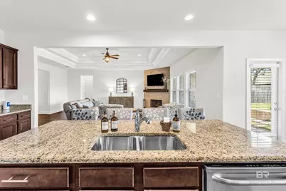 1319 W Selby Phillips Drive, Mobile, AL 36695 - Photo 17