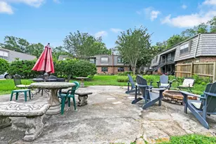 207 S Mobile St, Fairhope, AL 36532 - Photo 21