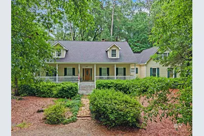 677 Colonial Drive, Fairhope, AL 36532 - Photo 1