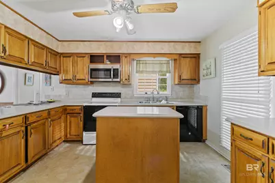 677 Colonial Drive, Fairhope, AL 36532 - Photo 11