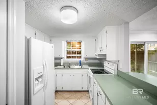 4017 Cottage Hill Rd, Mobile, AL 36609 - Photo 7