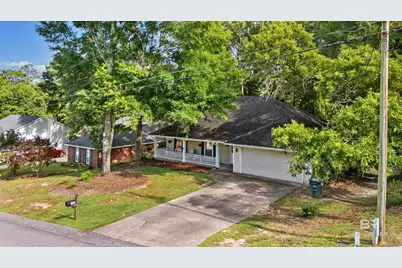 153 Lakeview Loop, Daphne, AL 36526 - Photo 3