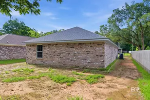 234 W 16th St, Bay Minette, AL 36507 - Photo 5