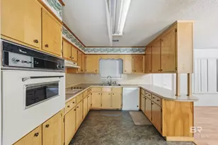 203 Bradley Ave, Bay Minette, AL 36507 - Photo 17