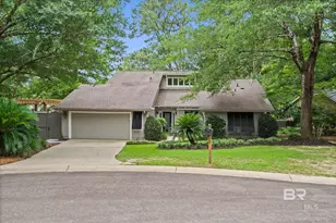 4 Leslie Ct, Fairhope, AL 36532 - Photo 1
