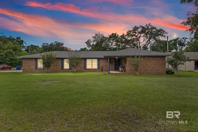 1011 N Pine Street, Foley, AL 36535 - Photo 1