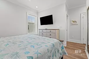 115 W 10th St, Gulf Shores, AL 36545 - Photo 17
