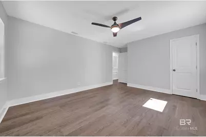 2712 Shelton Beach Road Ext, Mobile, AL 36618 - Photo 15