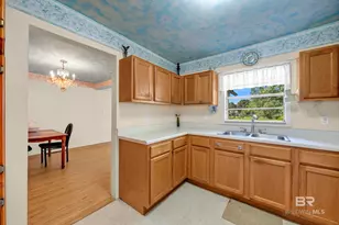 304 W Myrtle Ave, Foley, AL 36535 - Photo 9