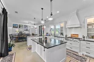29949 Royal Ln, Elberta, AL 36530 - Photo 9