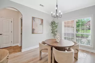 2106 Staff Dr, Pensacola, FL 32533 - Photo 7