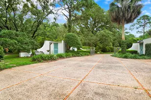 18153 Woodland Dr, Fairhope, AL 36532 - Photo 81