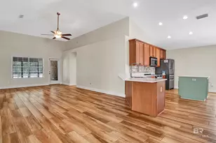 609 Iberville Dr, Foley, AL 36535 - Photo 5