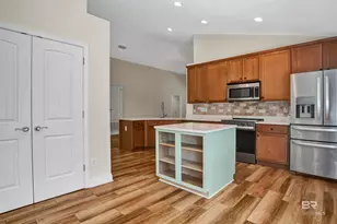 609 Iberville Dr, Foley, AL 36535 - Photo 11