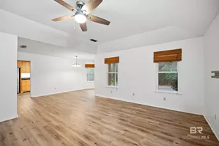 9 Pope Ct, Fairhope, AL 36532 - Photo 3