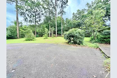 605 E Cumberland Road, Mobile, AL 36608 - Photo 85