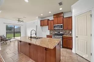 17379 Abingdon Ln, Fairhope, AL 36532 - Photo 7
