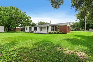 1078 S Magnolia St, Loxley, AL 36551 - Photo 43