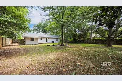 115 E 21st Avenue, Gulf Shores, AL 36542 - Photo 17