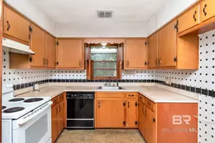 5858 S Montfort Rd, Mobile, AL 36608 - Photo 7