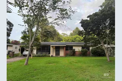 711 Wilshire Road, Mobile, AL 36609 - Photo 1