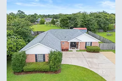 105 Oakwood Avenue, Fairhope, AL 36532 - Photo 3