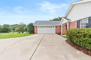 105 Oakwood Ave, Fairhope, AL 36532 - Photo 49