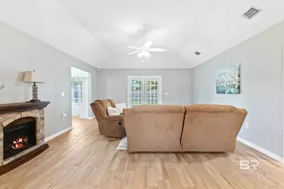 105 Oakwood Avenue, Fairhope, AL 36532 - Photo 9