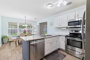 105 Oakwood Ave, Fairhope, AL 36532 - Photo 17