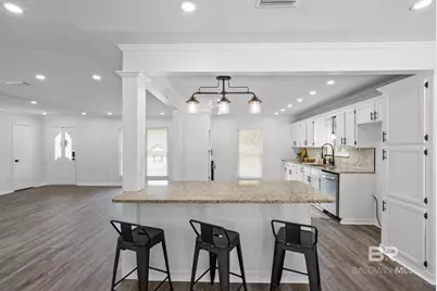 6058 N Highland Woods Drive, Mobile, AL 36608 - Photo 9