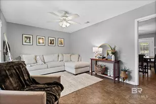 5612 N Vista Bonita Dr, Mobile, AL 36609 - Photo 3