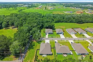 705 Calibre St, Fairhope, AL 36532 - Photo 81