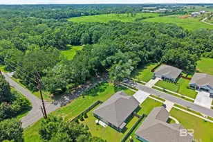 705 Calibre St, Fairhope, AL 36532 - Photo 77