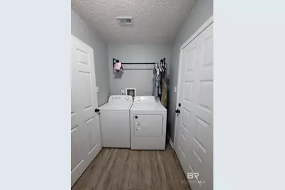 200 W Sycamore Avenue, Foley, AL 36535 - Photo 5