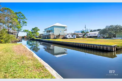 217 W 4th Avenue, Gulf Shores, AL 36542 - Photo 3