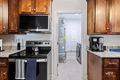 1933 Wildwood Place, Mobile, AL 36609 - Photo 13