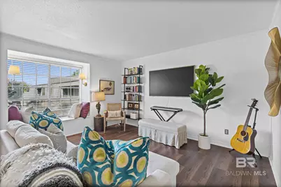 207 S Mobile Street #204, Fairhope, AL 36532 - Photo 5