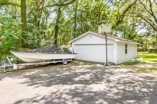 3909 Hillcrest Ln, Mobile, AL 36693 - Photo 29