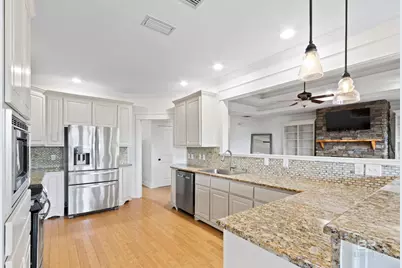 309 W 12th Avenue, Gulf Shores, AL 36542 - Photo 15
