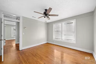 418 Glenwood Street, Mobile, AL 36606 - Photo 17