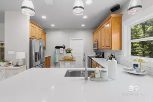 18710 Highland Dr, Fairhope, AL 36532 - Photo 11