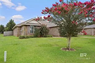 204 Farringdon Blvd, Fairhope, AL 36532 - Photo 3